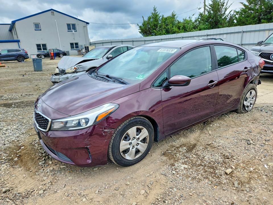 Aukcja sprzedaży 2018 Kia Forte, vin: 3KPFK4A70JE282611, numer aukcji: 61876336