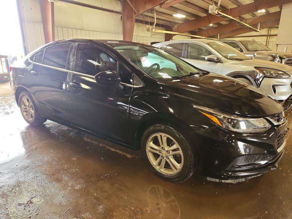 59680246 :رقم المزاد ، 1G1BE5SM9H7147999 vin ، 2017 Chevrolet Cruze مزاد بيع