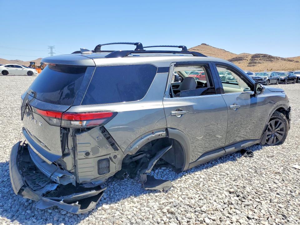59358596 :رقم المزاد ، 5N1DR3BA2NC240232 vin ، 2022 Nissan Pathfinder مزاد بيع