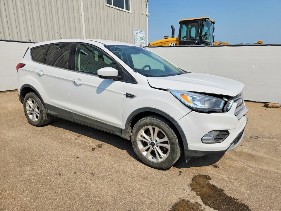 Продажа на аукционе авто 2019 Ford Escape, vin: 1FMCU9GD6KUA21909, номер лота: 62334576