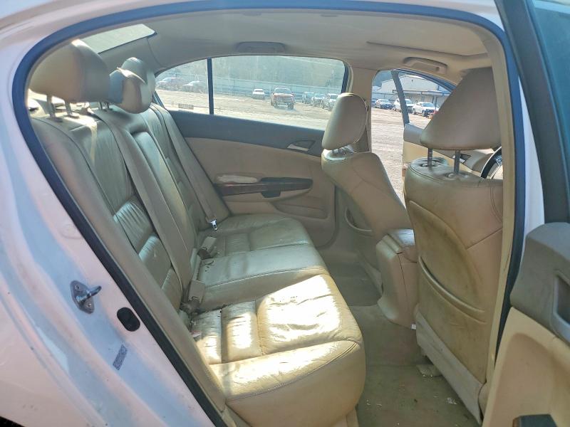 60855066 :رقم المزاد ، 1HGCP36858A078658 vin ، 2008 Honda Accord مزاد بيع
