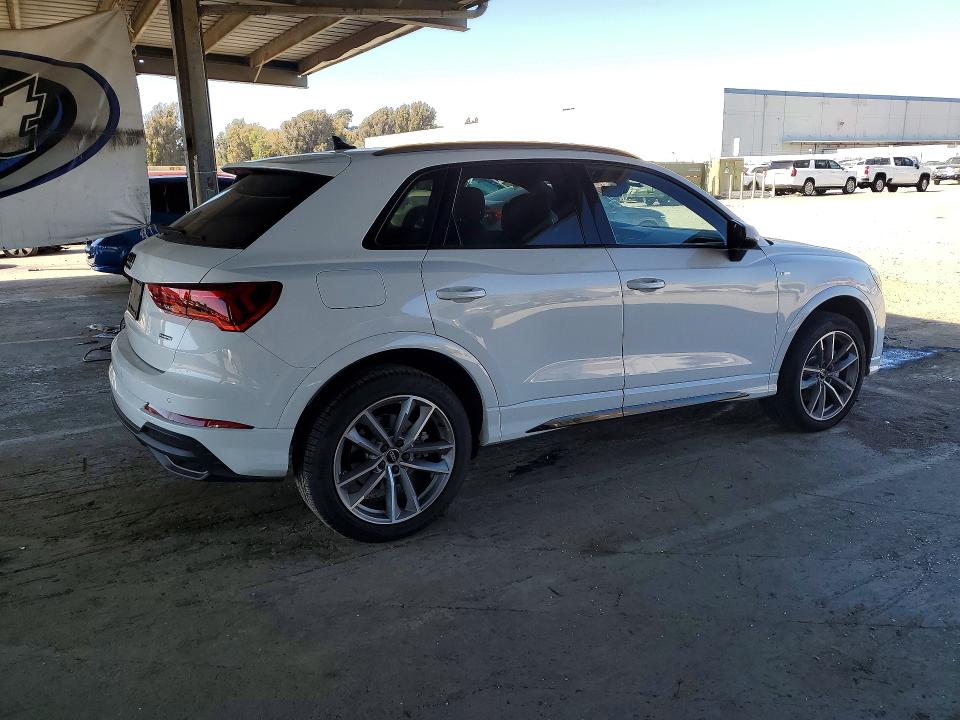 Aukcja sprzedaży 2024 Audi Q3, vin: WA1EECF33R1106213, numer aukcji: 60940766