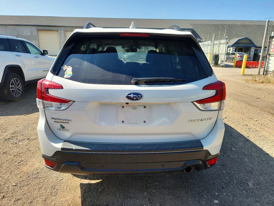 2021 Subaru Forester მანქანა იყიდება აუქციონზე, vin: JF2SKAUCXMH496575, აუქციონის ნომერი: 85793985