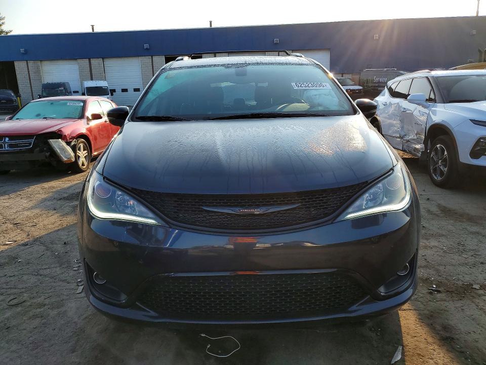 62523096 :رقم المزاد ، 2C4RC1GG2LR203599 vin ، 2020 Chrysler Pacifica مزاد بيع