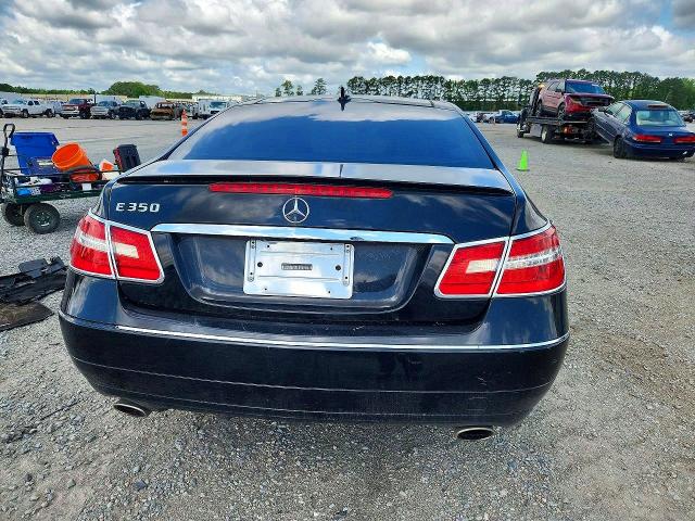 2011 Mercedes-benz E-class მანქანა იყიდება აუქციონზე, vin: WDDKJ5GB7BF064164, აუქციონის ნომერი: 60233976
