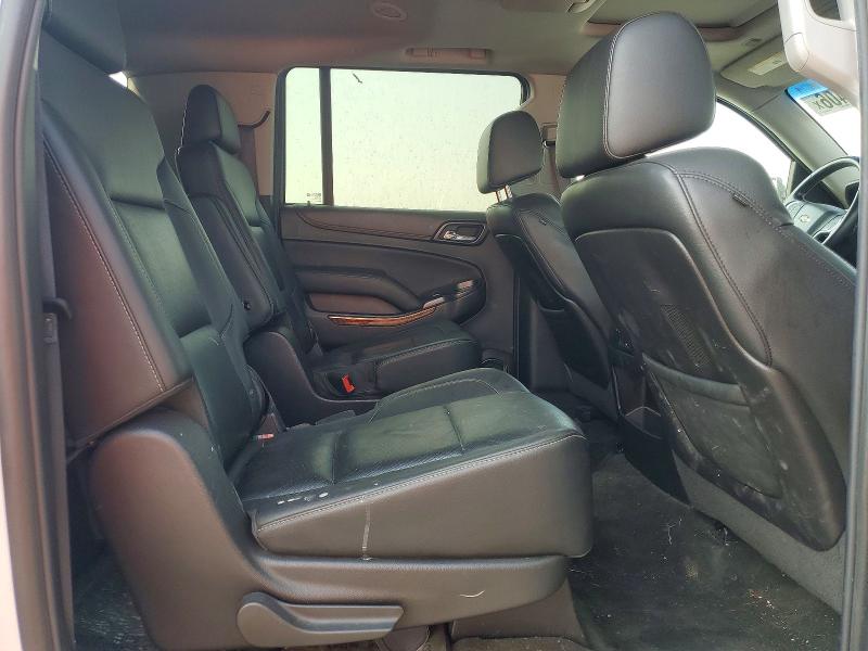 62018406 :رقم المزاد ، 1GNSKKKC0FR186852 vin ، 2015 Chevrolet Suburban مزاد بيع