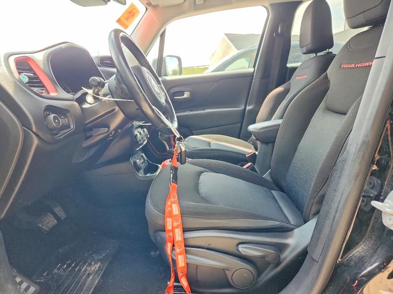 60703896 :رقم المزاد ، ZACCJBCB0HPG53727 vin ، 2017 Jeep Renegade مزاد بيع