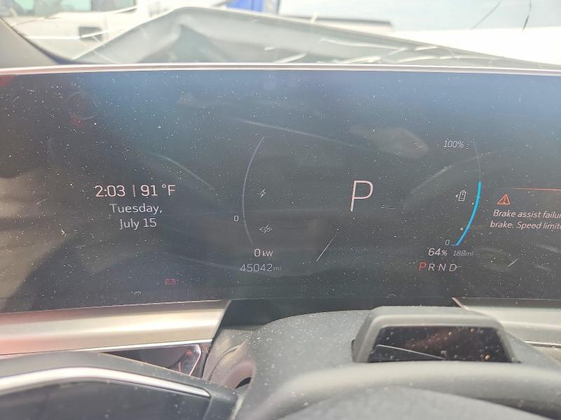 55444946 :رقم المزاد ، 1GYKPVRK9RZ113213 vin ، 2024 Cadillac Lyriq مزاد بيع