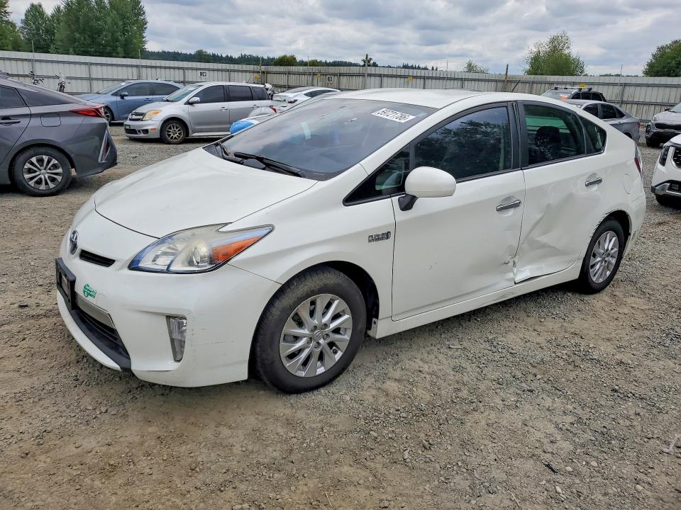 59721786 :رقم المزاد ، JTDKN3DP1E3056733 vin ، 2014 Toyota Prius Plug-in Hybrid مزاد بيع