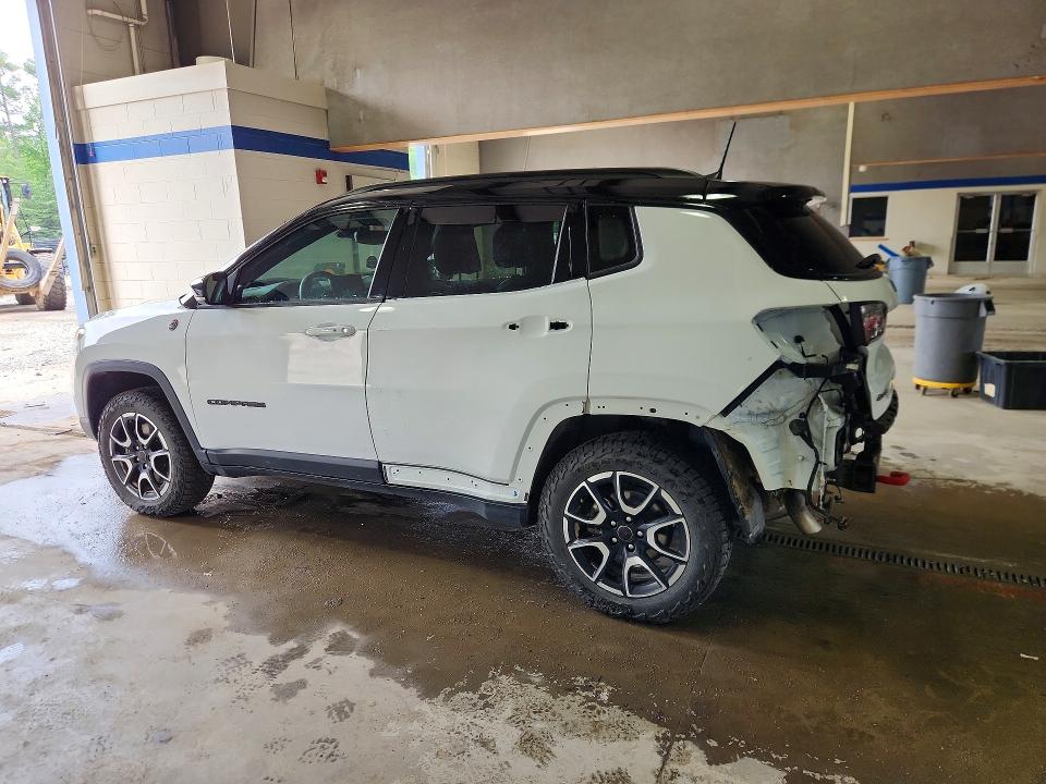 61674166 :رقم المزاد ، 3C4NJDDN5ST584191 vin ، 2025 Jeep Compass مزاد بيع