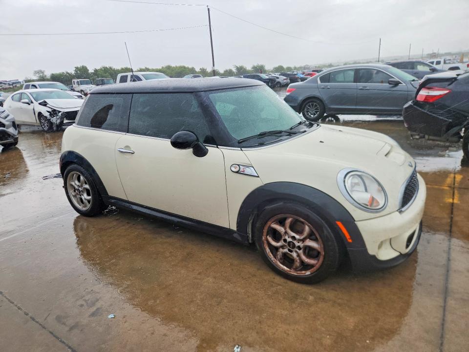 61001286 :رقم المزاد ، WMWSV3C55DT389741 vin ، 2013 Mini Cooper مزاد بيع