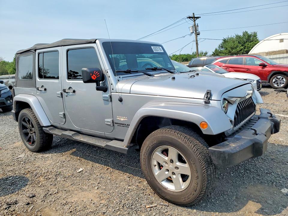 60820196 :رقم المزاد ، 1C4HJWEGXDL600196 vin ، 2013 Jeep Wrangler Unlimited مزاد بيع