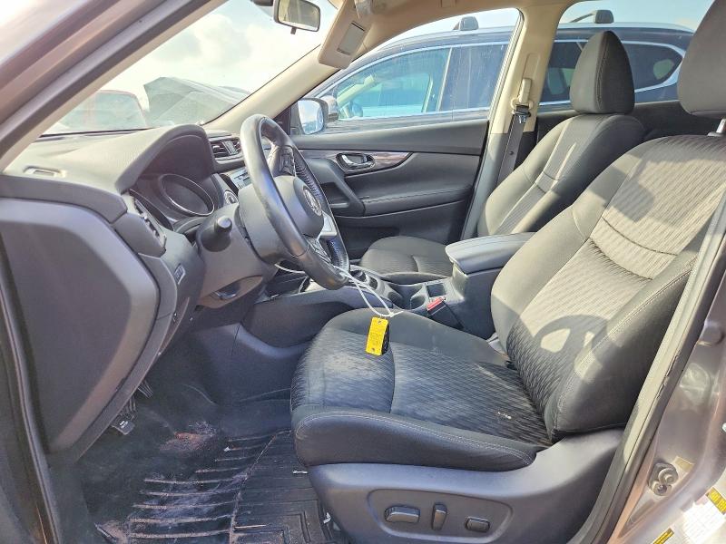 61796246 :رقم المزاد ، KNMAT2MT6JP615382 vin ، 2018 Nissan Rogue مزاد بيع