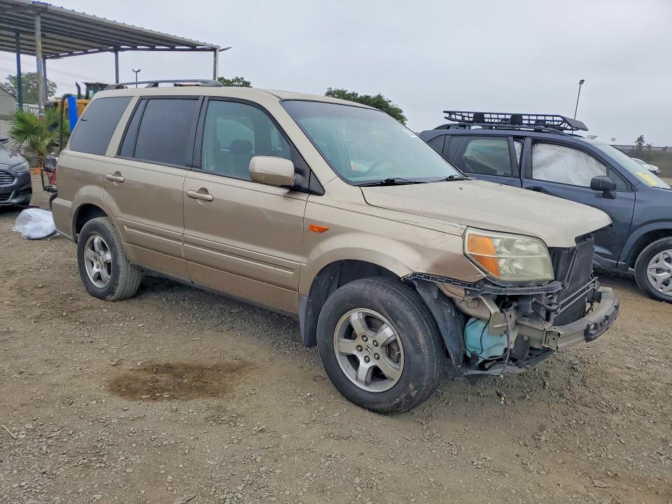 60607356 :رقم المزاد ، 2HKYF18526H563926 vin ، 2006 Honda Pilot مزاد بيع