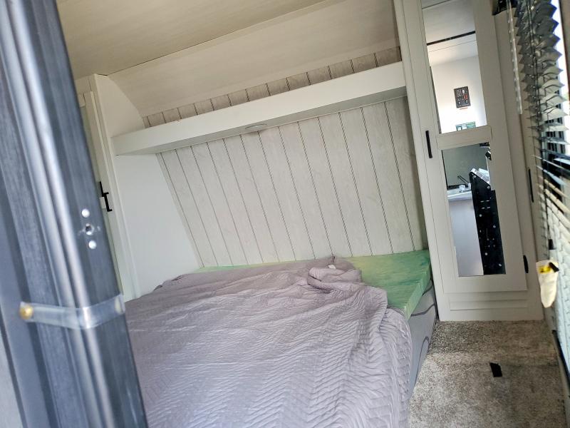 Продажа на аукционе авто 2022 Keystone Hideout, vin: 4YDTH1M23N7241232, номер лота: 61114236
