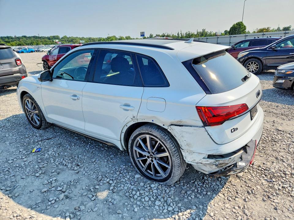 Продажа на аукционе авто 2022 Audi Q5 E, vin: WA1E2AFY8N2077062, номер лота: 62725776