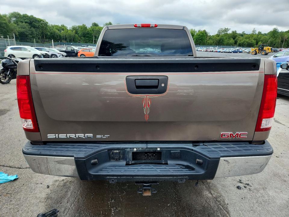 62681386 :رقم المزاد ، 1GTR2WE72DZ194333 vin ، 2013 Gmc Sierra مزاد بيع