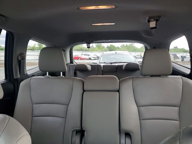 Продаж на аукціоні авто 2018 Honda Pilot, vin: 5FNYF6H72JB033624, номер лоту: 62146856