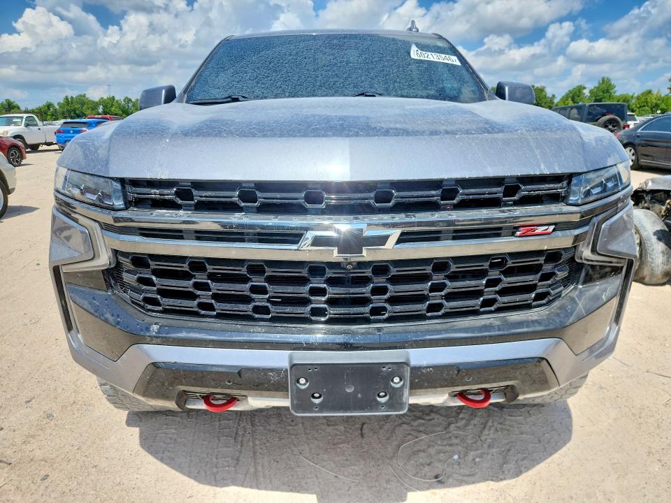 Продажа на аукционе авто 2022 Chevrolet Suburban, vin: 1GNSKDKD2NR301616, номер лота: 60213546