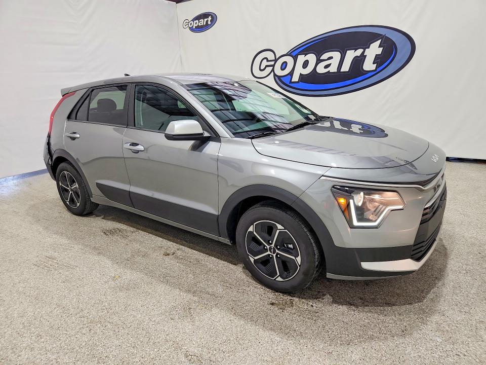 62324156 :رقم المزاد ، KNDCP3LE1T5331808 vin ، 2026 Kia Niro مزاد بيع