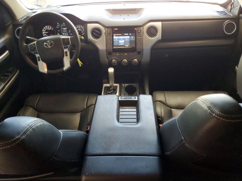 59685936 :رقم المزاد ، 5TFEY5F12JX231339 vin ، 2018 Toyota Tundra مزاد بيع