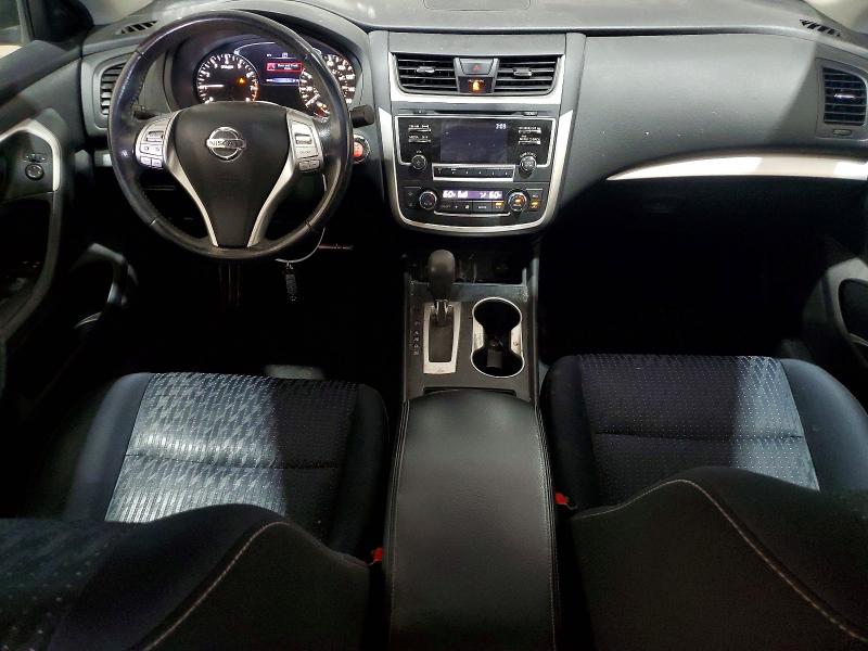 2017 Nissan Altima მანქანა იყიდება აუქციონზე, vin: 1N4AL3AP6HC140983, აუქციონის ნომერი: 41634406