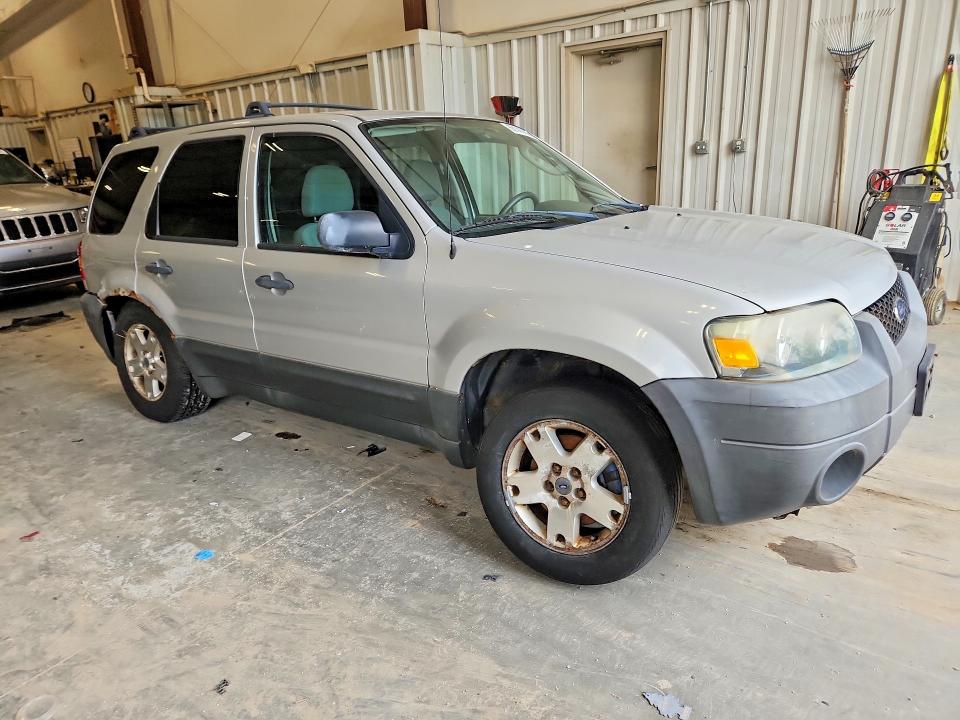 2007 Ford Escape მანქანა იყიდება აუქციონზე, vin: 1FMYU93167KA18769, აუქციონის ნომერი: 60145756