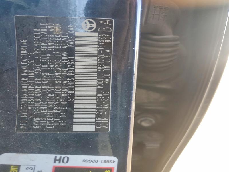 63015596 :رقم المزاد ، 5YFBURHE5JP847671 vin ، 2018 Toyota Corolla مزاد بيع