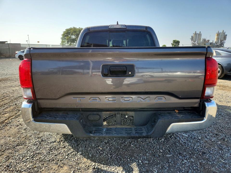 Продажа на аукционе авто 2018 Toyota Tacoma, vin: 5TFAX5GN2JX112404, номер лота: 61384286