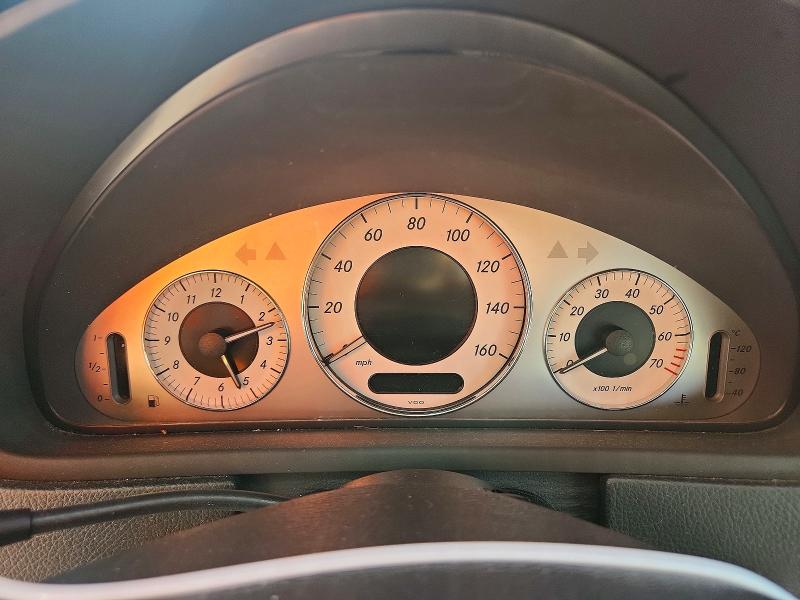 Auction sale of the 2009 Mercedes-benz Clk, vin: WDBTK56F89F266990, lot number: 61240806