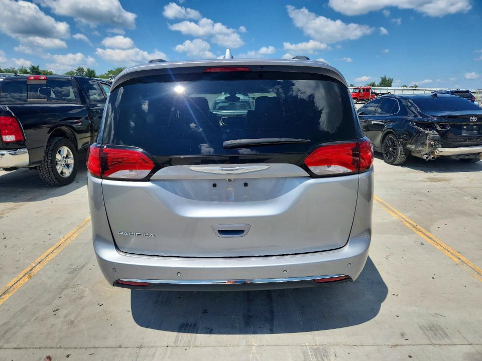 2017 Chrysler Pacifica მანქანა იყიდება აუქციონზე, vin: 2C4RC1BG1HR788108, აუქციონის ნომერი: 63413456