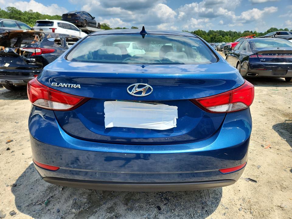 Продаж на аукціоні авто 2015 Hyundai Elantra Gt, vin: KMHDH4AE5FU322528, номер лоту: 63162536