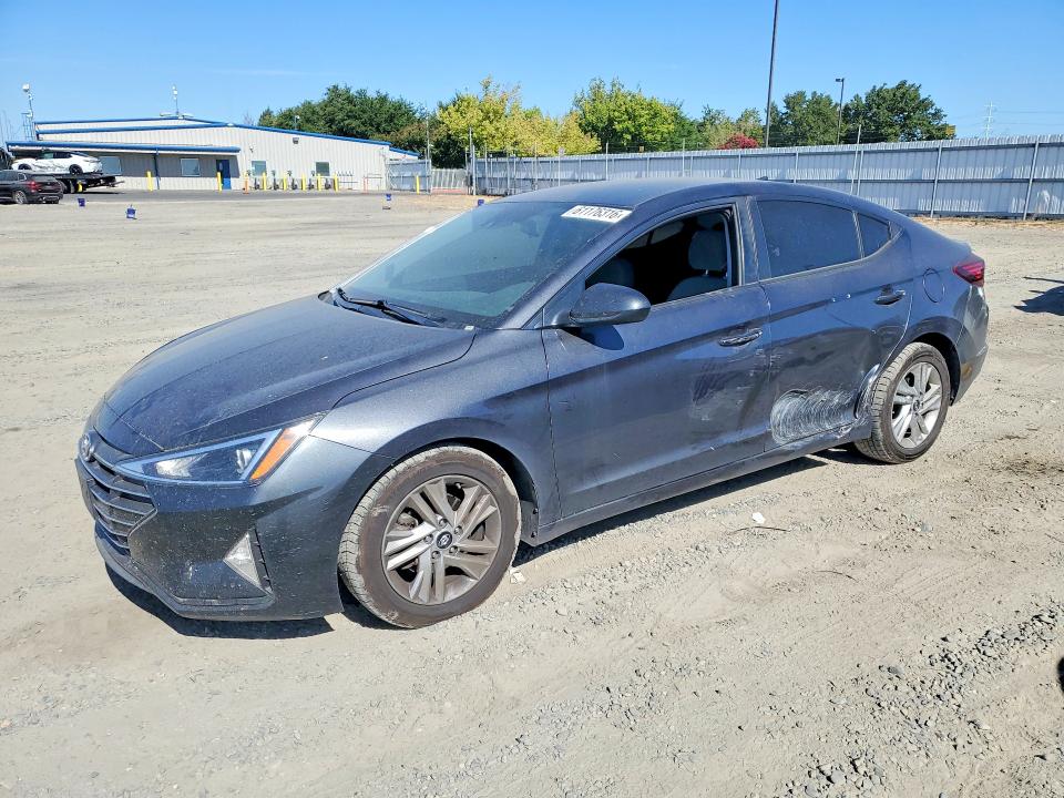 61176316 :رقم المزاد ، 5NPD84LF9LH581068 vin ، 2020 Hyundai Elantra مزاد بيع