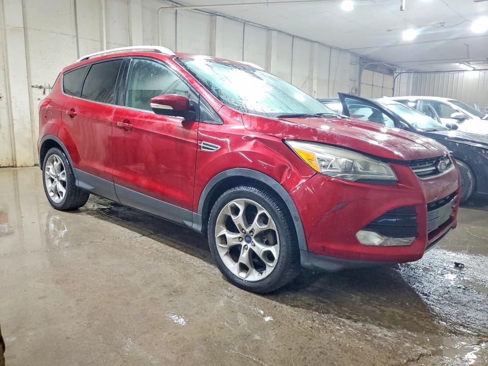 2014 Ford Escape მანქანა იყიდება აუქციონზე, vin: 1FMCU0J97EUB83584, აუქციონის ნომერი: 60657506