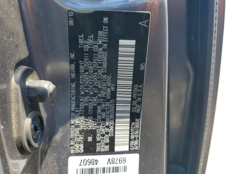 2011 Toyota Sienna მანქანა იყიდება აუქციონზე, vin: 5TDKK3DC8BS066515, აუქციონის ნომერი: 63687226