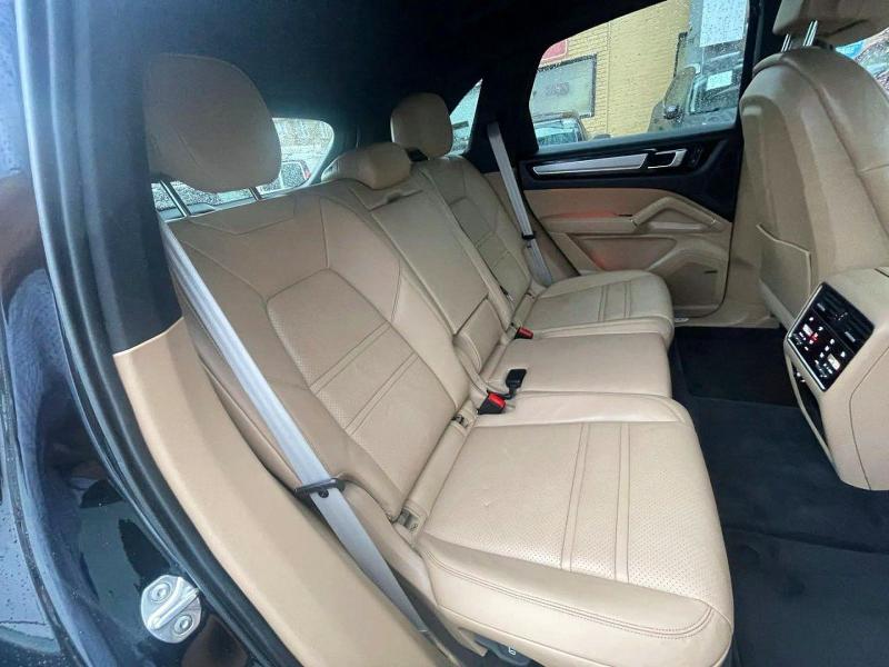 2023 Porsche Cayenne მანქანა იყიდება აუქციონზე, vin: WP1AA2AYXPDA06441, აუქციონის ნომერი: 63710096