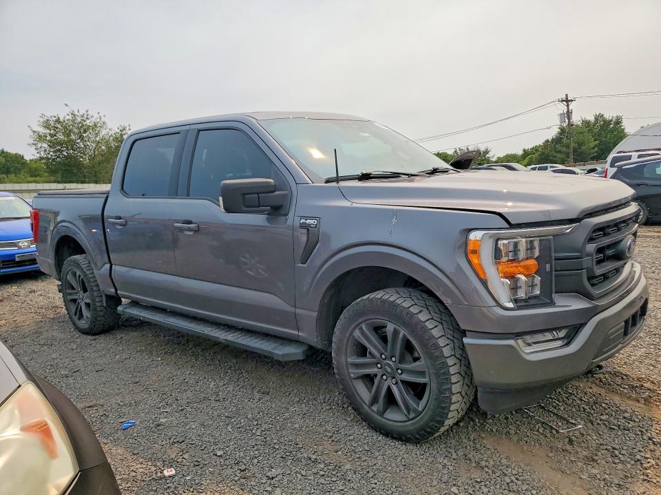 60964076 :رقم المزاد ، 1FTEW1EP1MFB56535 vin ، 2021 Ford F150 مزاد بيع
