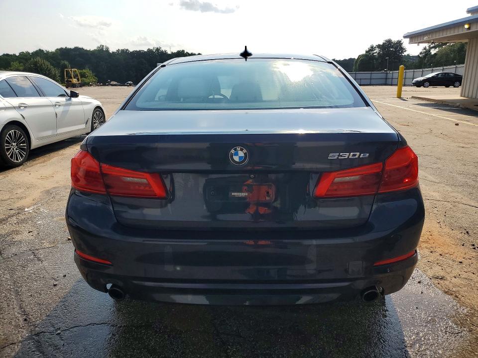 61605536 :رقم المزاد ، WBAJB1C5XKB375586 vin ، 2019 Bmw 530xe مزاد بيع