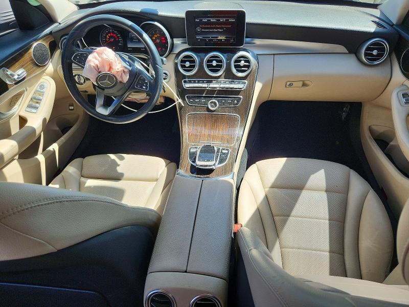 61941866 :رقم المزاد ، 55SWF4JB1GU146367 vin ، 2016 Mercedes-benz C مزاد بيع