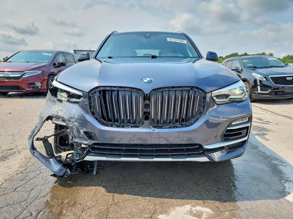 63137546 :رقم المزاد ، 5UXCR6C54KLL11444 vin ، 2019 Bmw X5 مزاد بيع