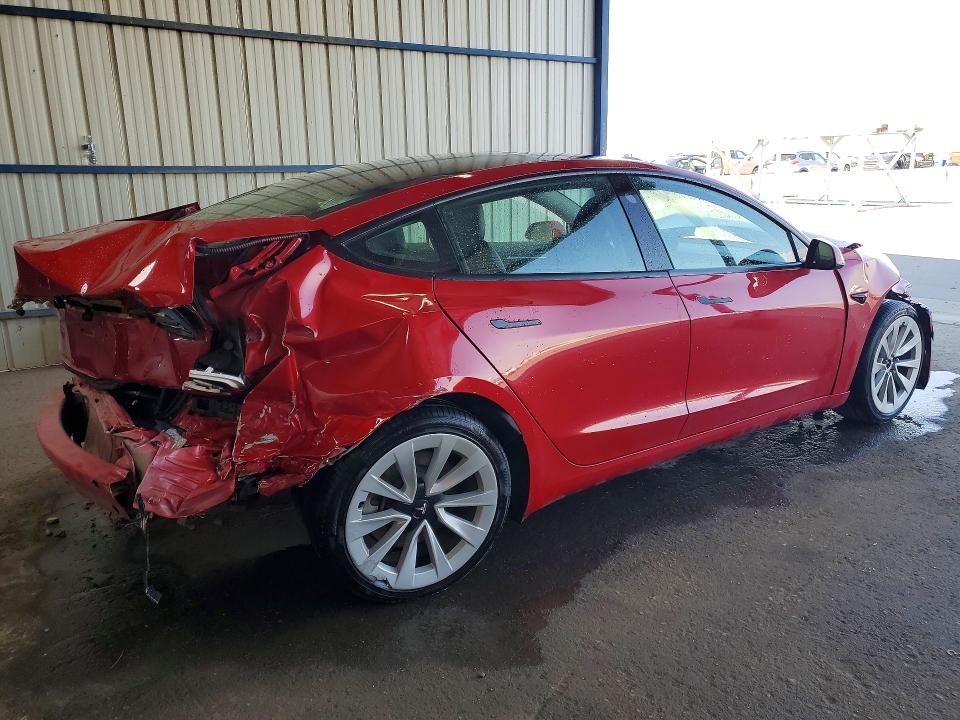 Продажа на аукционе авто 2022 Tesla Model 3, vin: 5YJ3E1EAXNF371889, номер лота: 61903906
