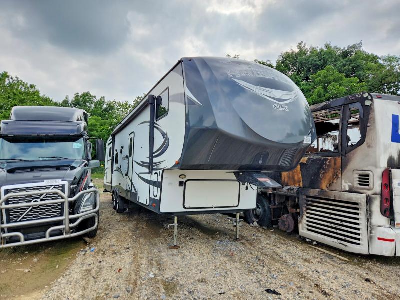 59863346 :رقم المزاد ، 4X4FSBM28JV005036 vin ، 2018 Forest River Sier Recreational Vehicle (rv) مزاد بيع
