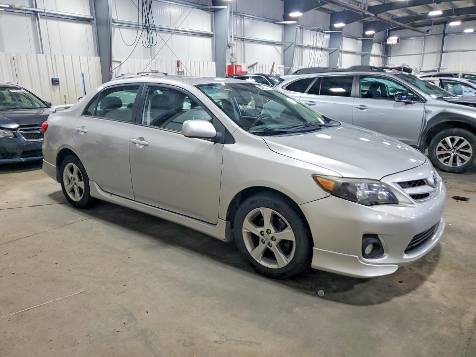 2011 Toyota Corolla მანქანა იყიდება აუქციონზე, vin: 2T1BU4EE8BC585945, აუქციონის ნომერი: 61850906