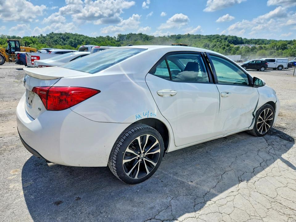 Продажа на аукционе авто 2017 Toyota Corolla, vin: 2T1BURHE4HC795072, номер лота: 63197526