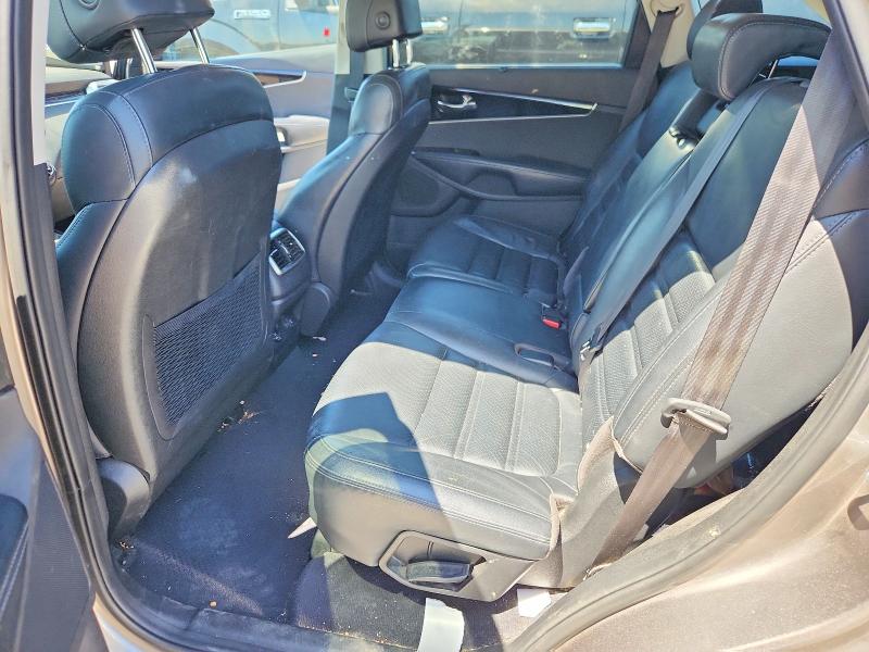 2017 Kia Sorento მანქანა იყიდება აუქციონზე, vin: 5XYPH4A56HG289142, აუქციონის ნომერი: 57311146