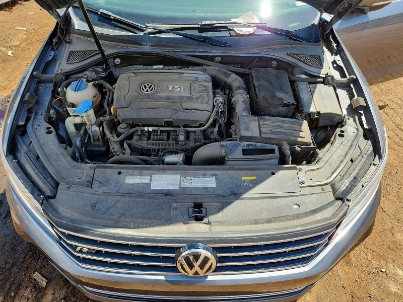 59846786 :رقم المزاد ، 1VWDT7A36HC044148 vin ، 2017 Volkswagen Passat مزاد بيع