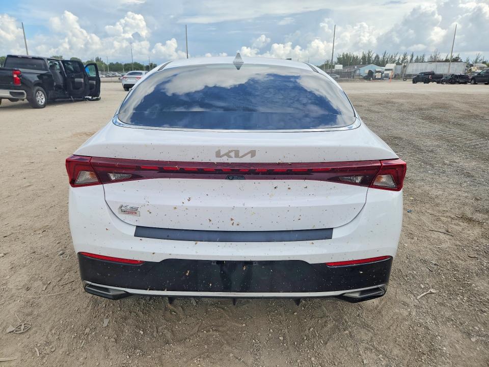 59863626 :رقم المزاد ، 5XXG14J27NG118541 vin ، 2022 Kia K5 مزاد بيع