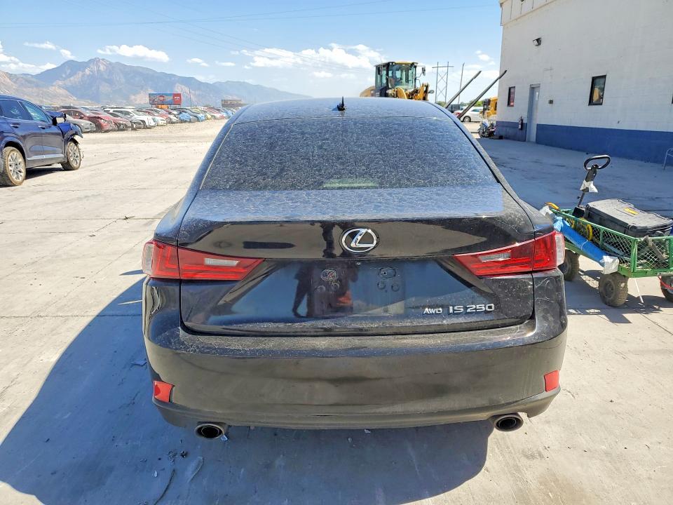 2014 Lexus Is მანქანა იყიდება აუქციონზე, vin: JTHCF1D21E5013846, აუქციონის ნომერი: 60073326