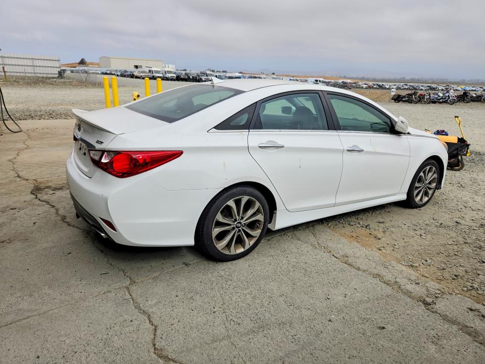 60601226 :رقم المزاد ، 5NPEC4AB5EH848695 vin ، 2014 Hyundai Sonata مزاد بيع