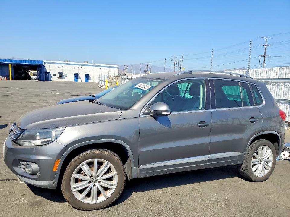 63225646 :رقم المزاد ، WVGAV7AX3CW006009 vin ، 2012 Volkswagen Tiguan مزاد بيع
